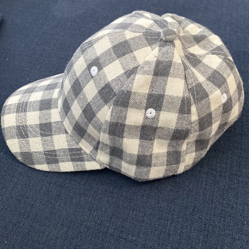 Cocus Pocus hat - Picture 2 of 9